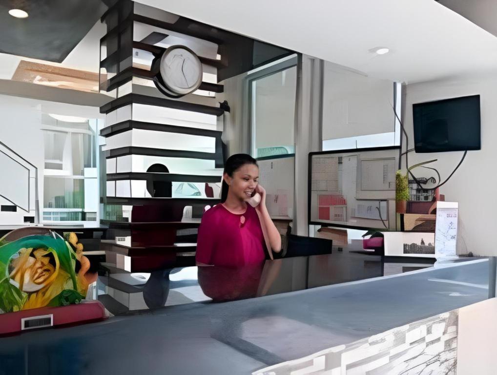 Asog County Hotel Iriga Exterior photo