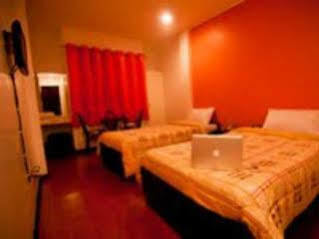 Asog County Hotel Iriga Exterior photo